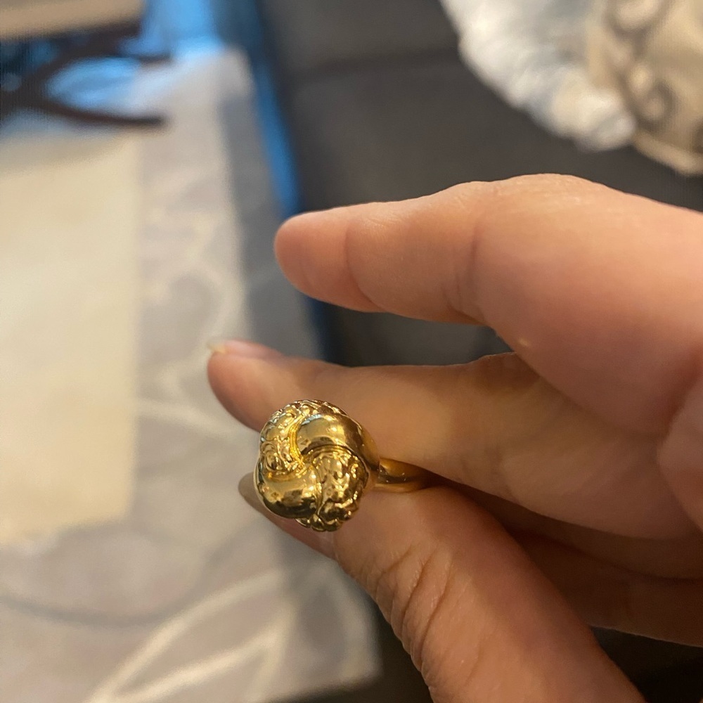 COACH Knot Ring - Picture 7 of 7